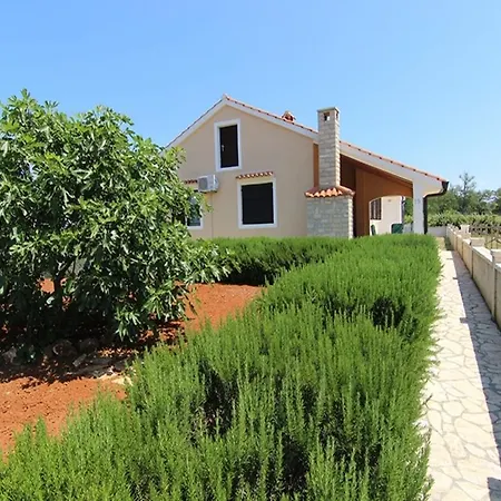 Holiday Suric Privlaka (Zadar)