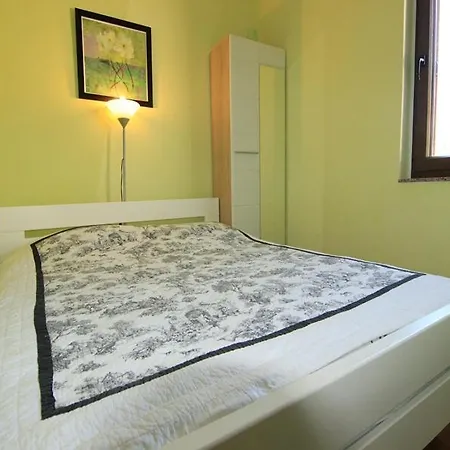 Ferienhaus Holiday Home Suric *