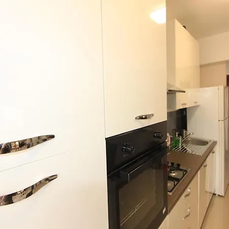Holiday Home Suric *