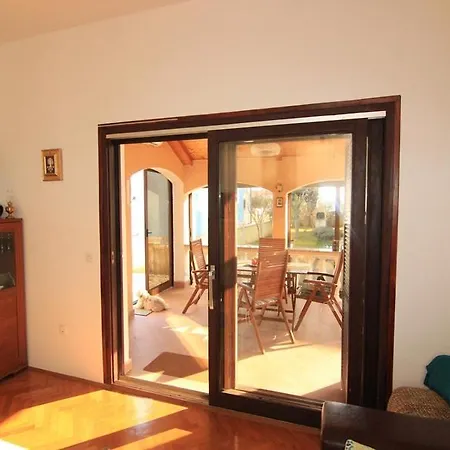 Nyaraló Holiday Suric Privlaka